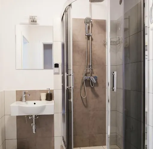 شقة Cosy 3 2 Bathroom Old Town كراكوفيا